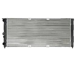 Radiador Ford Royale Versailles Volkswagen Quantum Santana Com Ar Ano 1995 12502