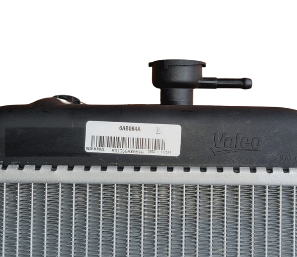 Radiador Nissan Livina Tiida Motor 1.8 16V Flex Ano 2009 a 2013 735302R